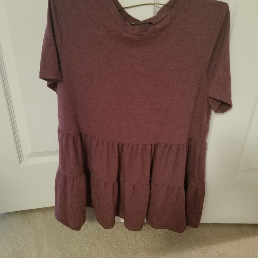 Shein top - Picture 3 of 4